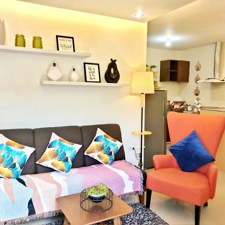 Fully Furnished Apartment With Netflix And Wifi Батангас Экстерьер фото